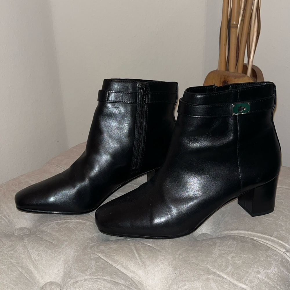 Antonio Melani Black Boot Size 8 M